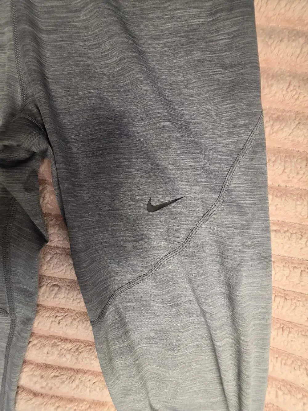 Nike Pro 365 Women's Black/Heather/White Mid-Rise Crop Leggings (CZ9803-010) S&L
